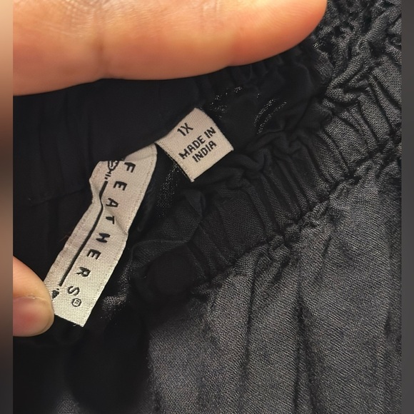 Elegant Black Floral Dress Size 1X High-Low - Picture 3 of 12